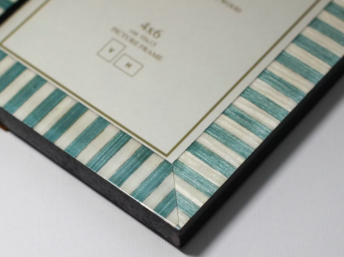 Azur Ahşap Fotoğraf Çerçevesi – El Yapımı İtalyan Zarafeti